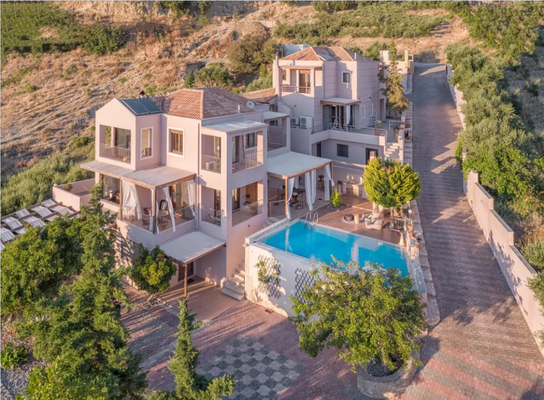 Kreta, Ag. Vlasios: 2 Luxusvillen mit Swimmingpools zu verkaufen