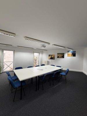 Besprechnungsraum 2.OG