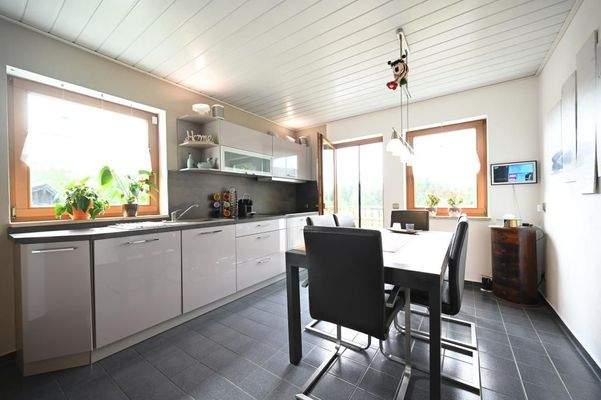 Einbauküche inklusive