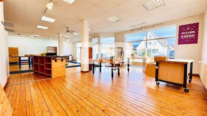 EG Verkaufsraum Hauptraum