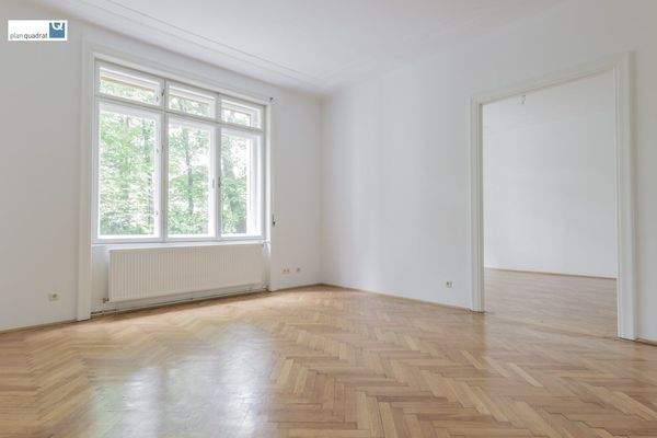 Wohn- / Esszimmer (ca. 50,30 qm)