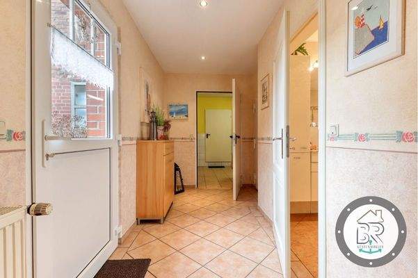 Die Verbindung zwischen Küche und dem Stall