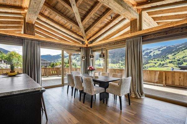 21-2025_Chalet_2-24