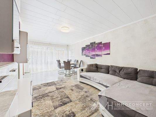 CAM04062G0-PR0045-STILL018