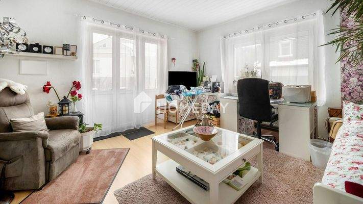 1. OG Schlafzimmer 1 1