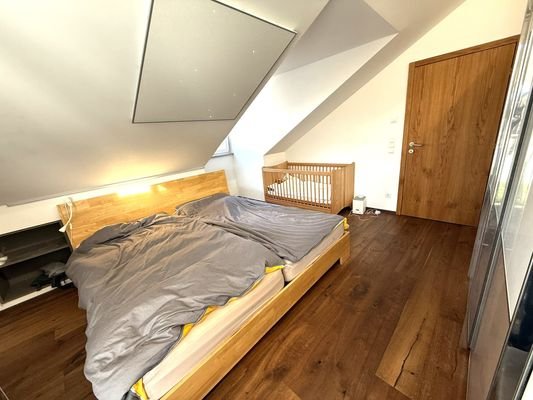 großer Einbauschrank