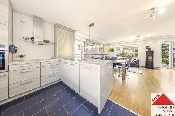 Küche und Wohnbereich