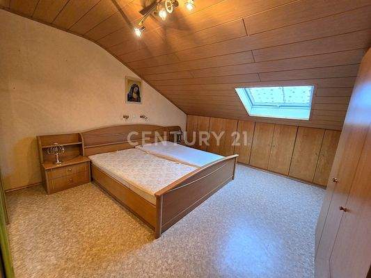 Schlafzimmer der Wohnung im OG 