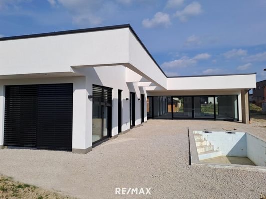 34 Pool Terrasse