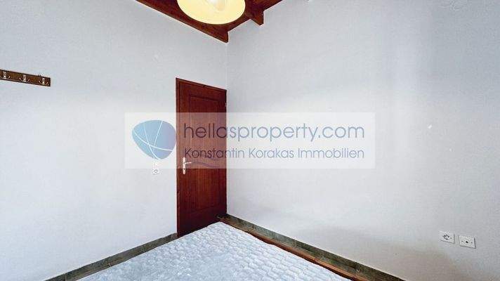 50db2f87f56049129dd549a86fc4700c-original