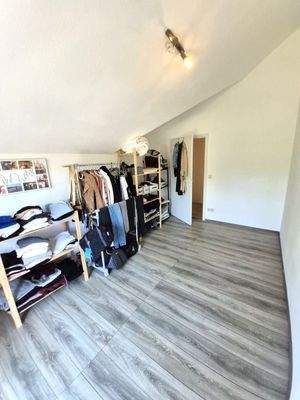 14. Kinder- Arbeits- oder Gästezimmer .jpg