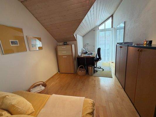 Büro oder Kinderzimmer