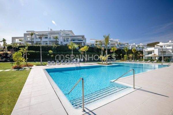 High-Quality Apartments with Great Privileges in Casares