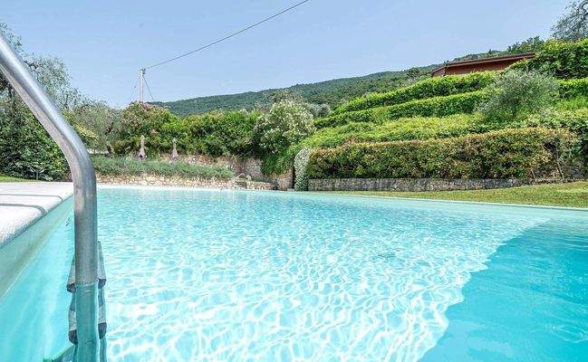 Foto-11 Piscina 7.jpg