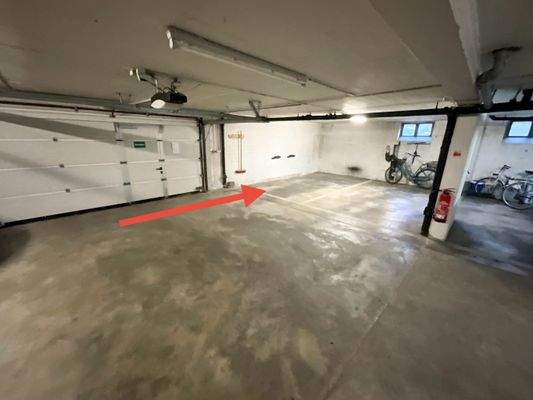 Tiefgaragenstellplatz