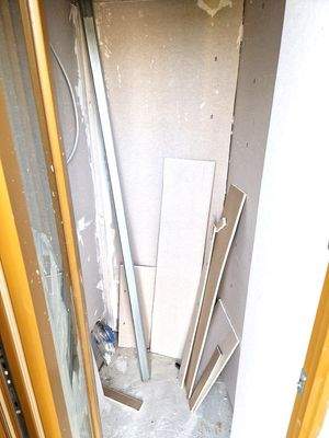 kleine Abstellkammer