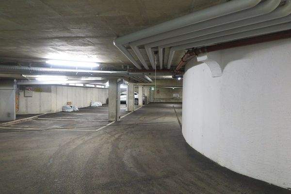 Tiefgarage 2 Stellplätze