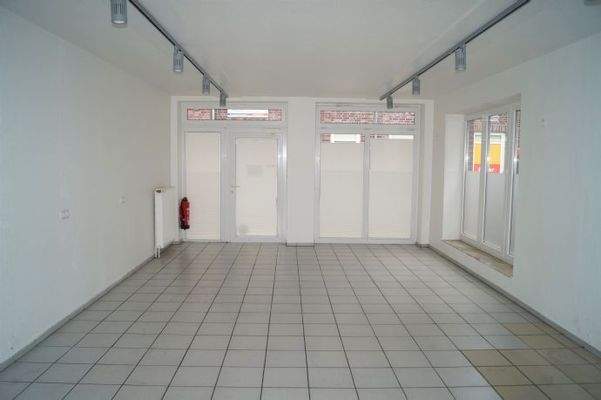 4 Fensterfronten ca 10m