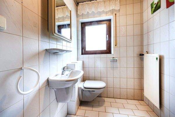 Gäste-WC Erdgeschoss