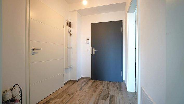 2-Raum-Whg. im 2. OG