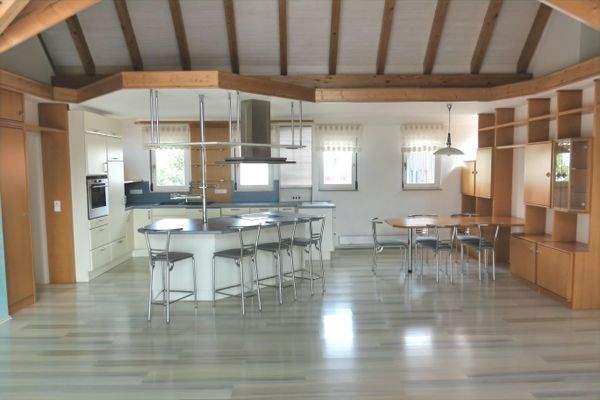 Haus Nr. 1: DG-Wohnung Wohnbereich/Küche/Essen