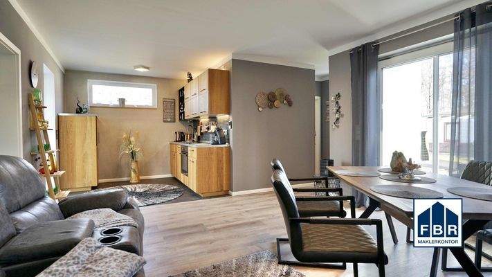 Wohnbereich mit Terrassenzugang