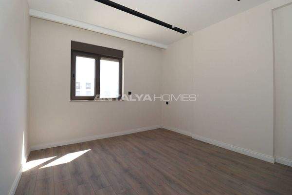 1-Bedroom Southeast Facing Investment Flats in Antalya Aksu