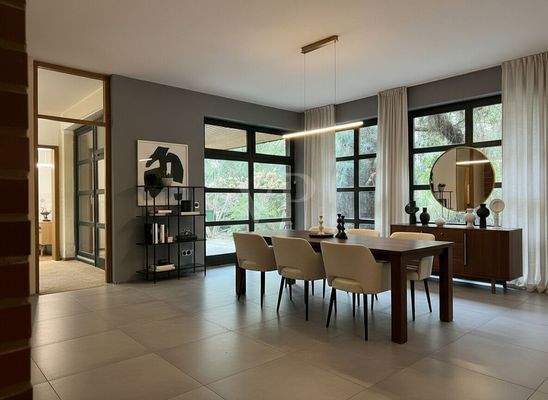 Esszimmer KI-Bearbeitet