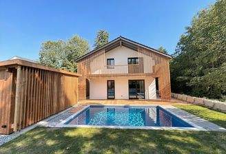Außenansicht - (KI generiert)