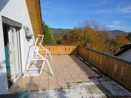 Dachterrasse mit Blick Richtung Osten 