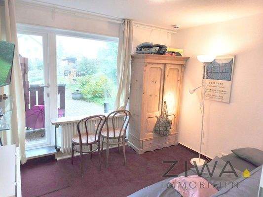 Stüble mit Zugang zur Terrasse