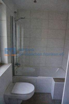 Badezimmer mit Wanne