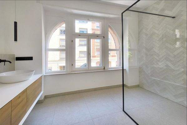 Gigantisch schönes Dusch-Bad