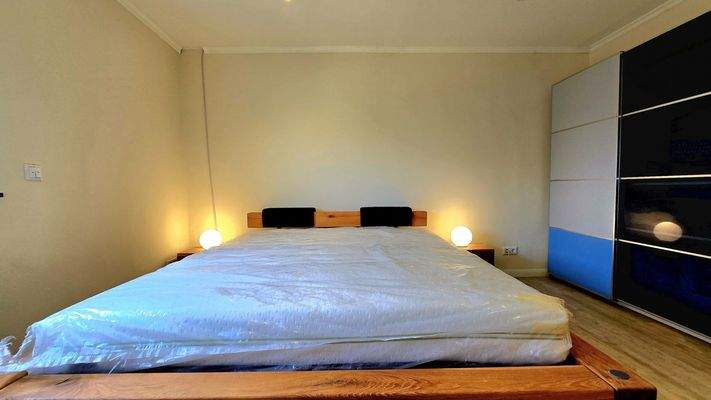 room-15892-z4c4t.jpg