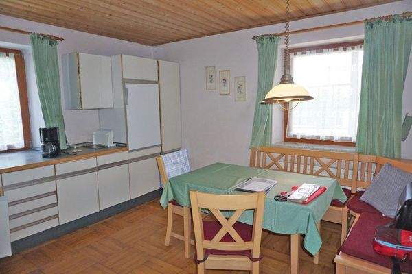 Küche mit Platz für den Esstisch