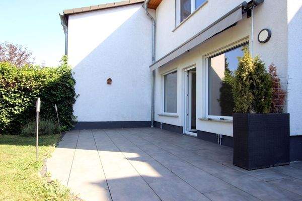 Terrasse und Garten R-Haus 2_1