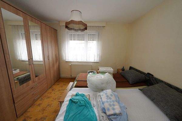 9 - Schlafzimmer.JPG