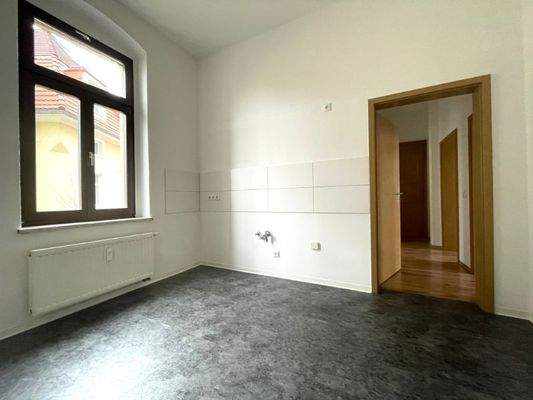 Küche mit Fliesenspiegel