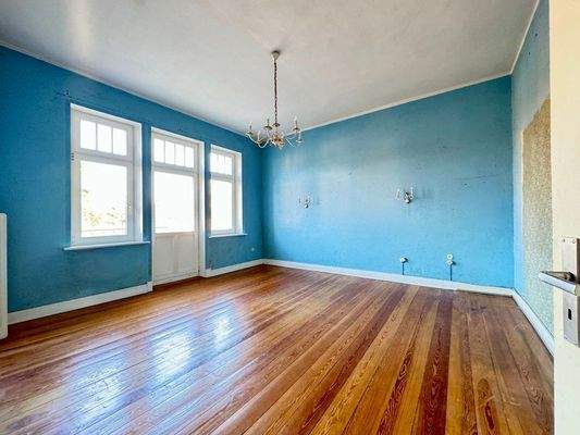  Schlafzimmer mit Balkon 