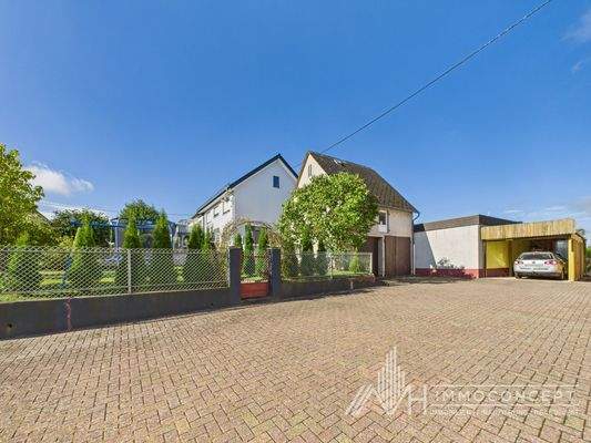 CAM04062G0-PR0045-STILL004