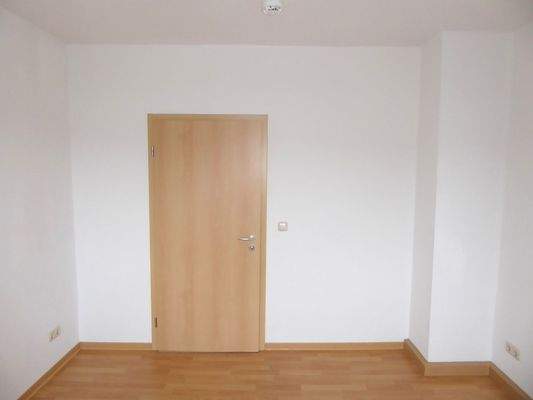 Schlafzimmer (2).JPG