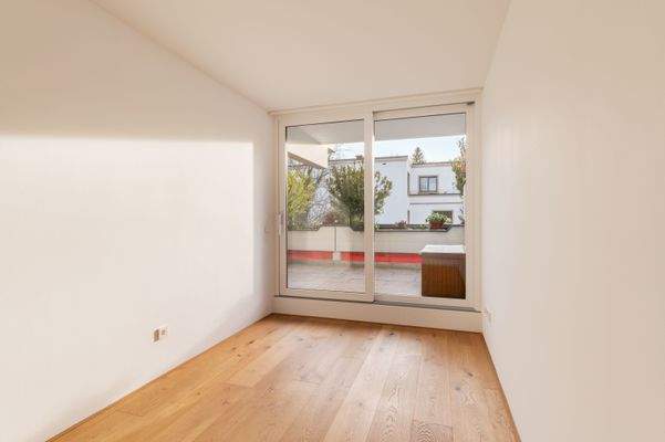 Gäste-/Arbeitszimmer