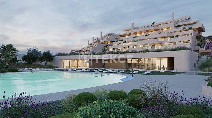 Luxury Apartments in a Complex Near the Beach in Cadiz