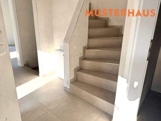 Musterfliesen Flur und Treppe (Nachbarhaus)