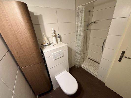 Duschbad im Gästebereich