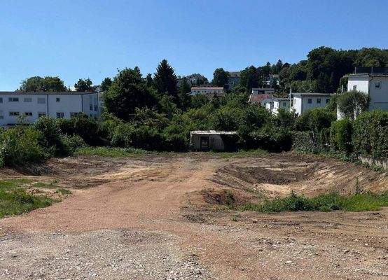 Sonniges Grundstück für Ihre Doppelhaushälfte