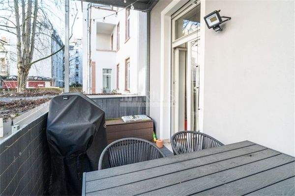 Prius_Kamera_Baustraße_FFM_EG-