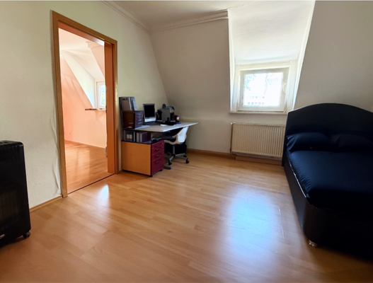 Büro oder Kinderzimmer