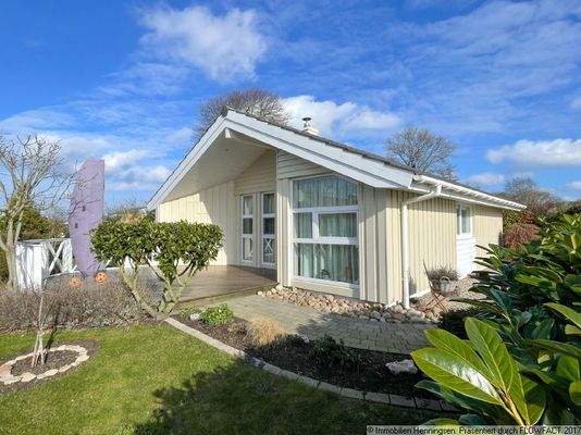 Terrassenseite im Frühling1