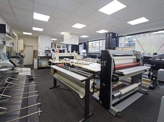 Ladenfläche - ca. 80 m² säulenfrei